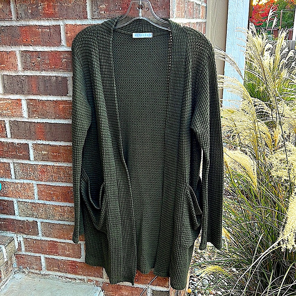 BLAKELEY Ladies O/S Olive Green Lola Waffle Long Cardigan w/front pockets
